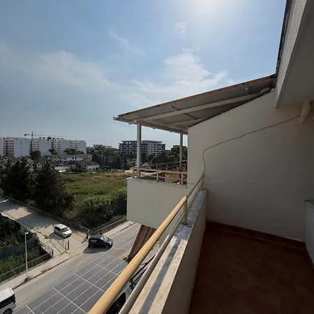 Apartament Golem * Golem (Tirana)